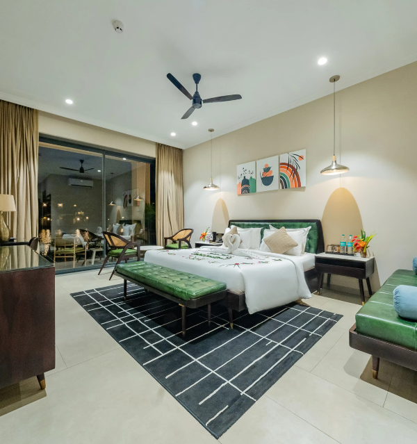 Lake View Suite